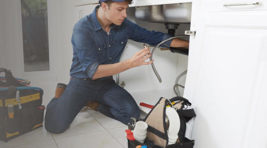 Professional Leak Detection Services in Derby, IA
