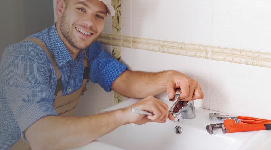 Handle or spout repair in Derby, IA